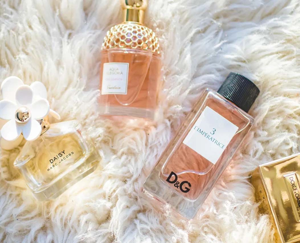 Essence of Elegance: Unveiling the Allure Within Fragrance